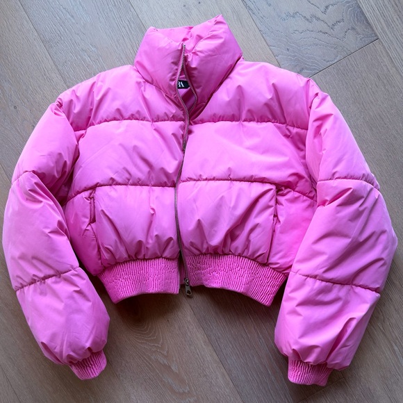 Zara Jackets & Blazers - Zara Bubble Gum Pink Puffer Jacket XS Brand New NWOT 🩷